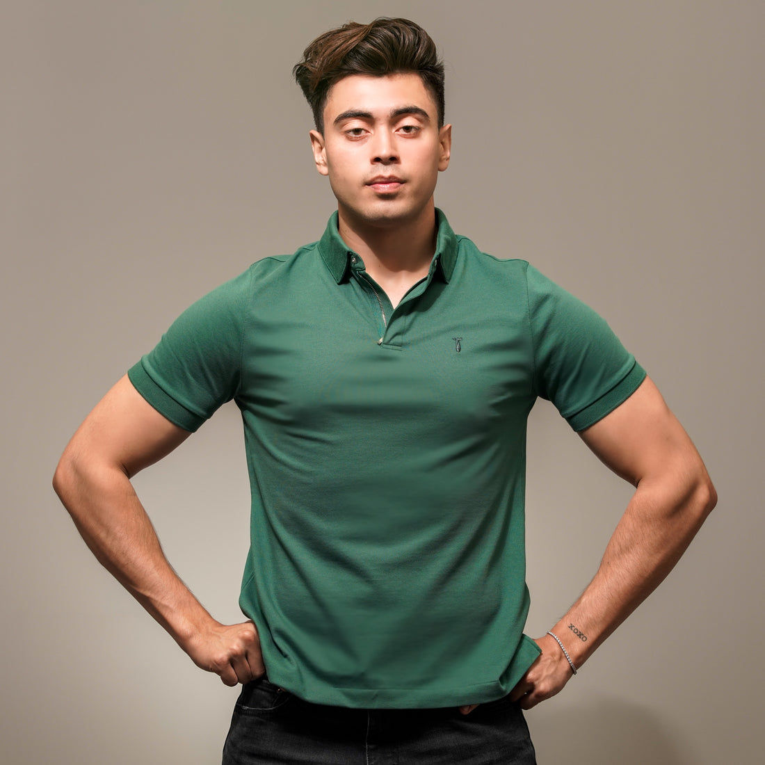 Men's Style Guide: Polo Shirt Do's and Don'ts