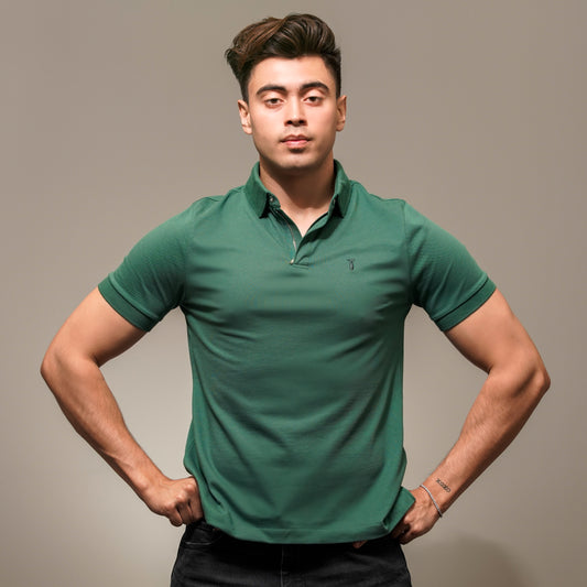 Men's Style Guide: Polo Shirt Do's and Don'ts